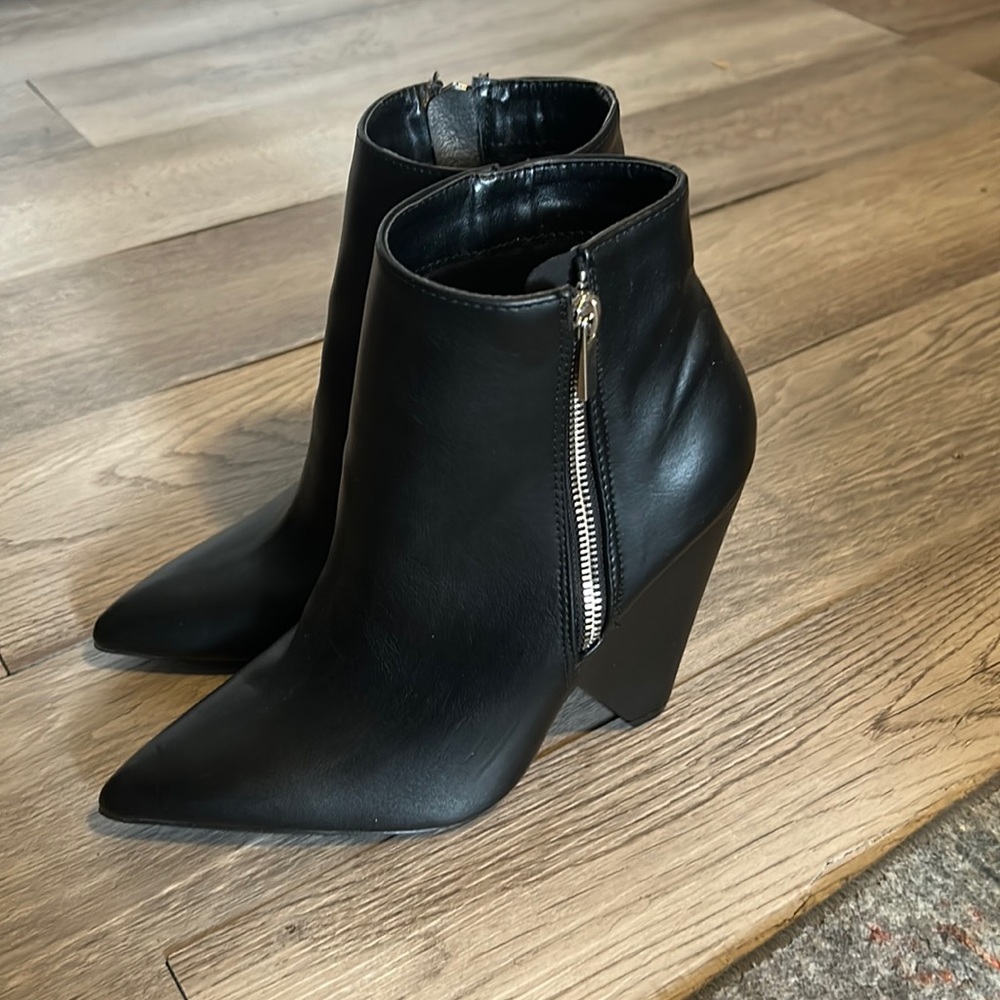 Charlotte Russe Size 10 Pointed Toe Booties